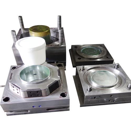 Plastic mould makers in China